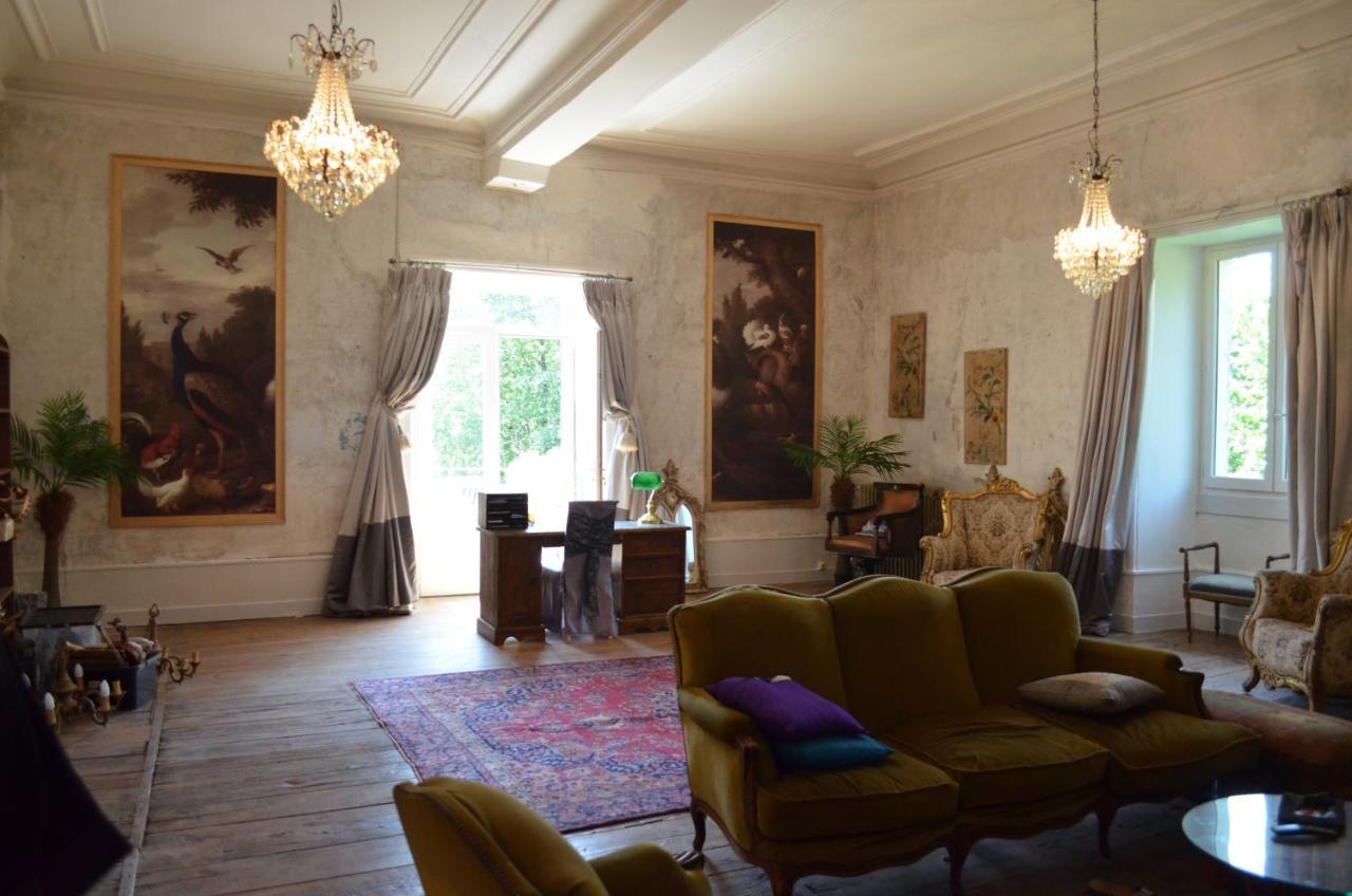 Chateau Gros Puy, Petit Chateau Chambre D'Hote Abjat-sur-Bandiat Exterior foto