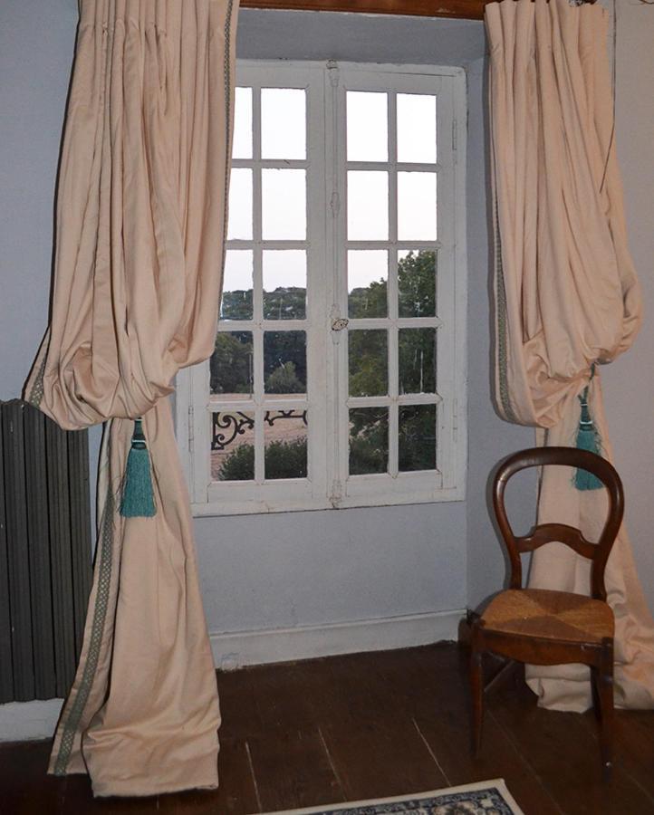 Chateau Gros Puy, Petit Chateau Chambre D'Hote Abjat-sur-Bandiat Exterior foto